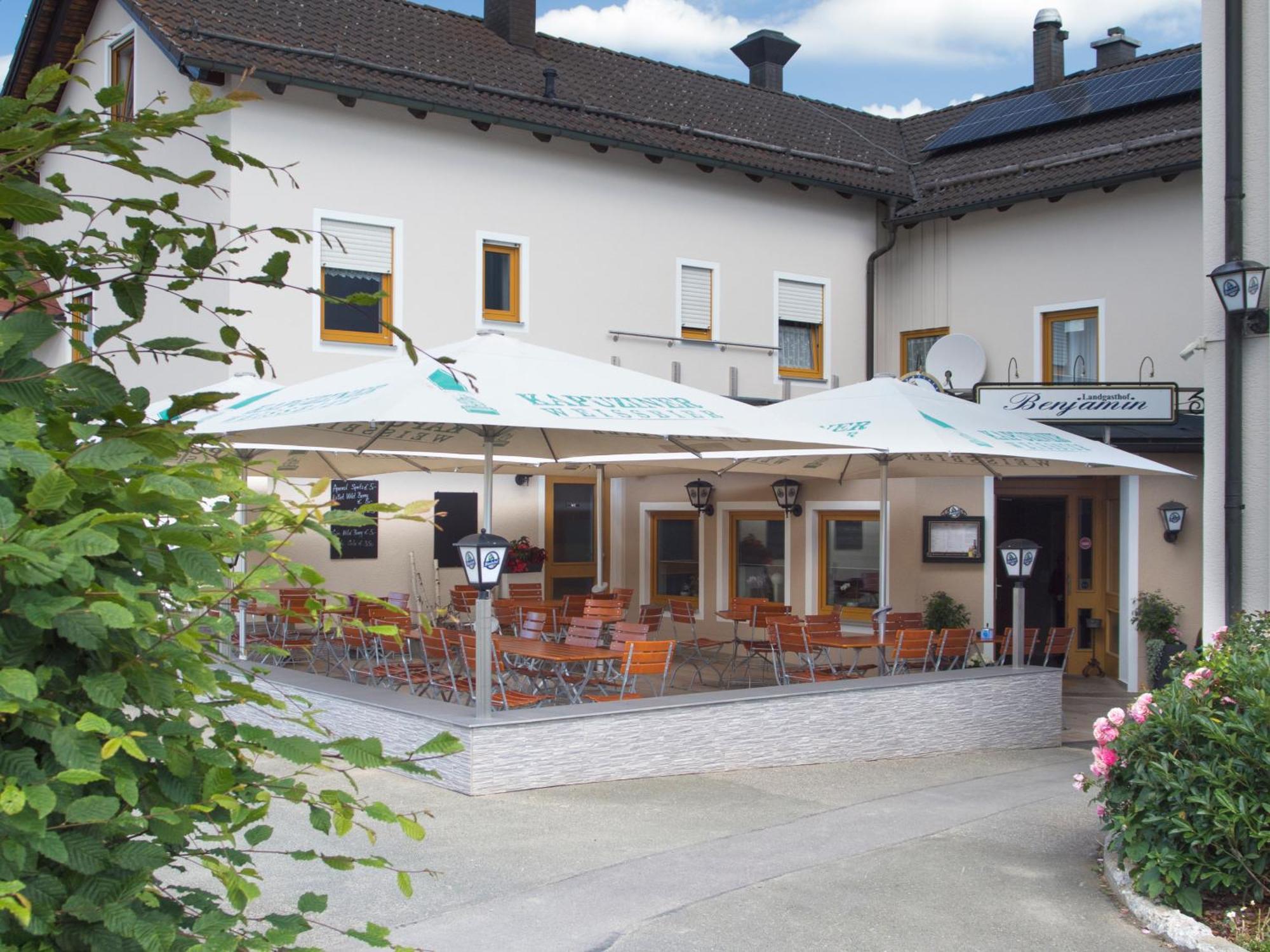 Landgasthof Benjamin Treffelstein Екстер'єр фото